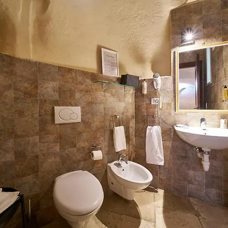 Bed & Breakfast Fra I Sassi 3*