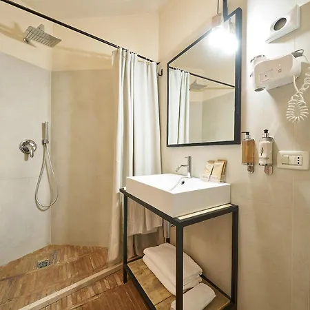 Fra I Sassi Bed & Breakfast 3*