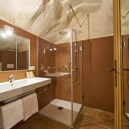 Bed & Breakfast Fra I Sassi 3*