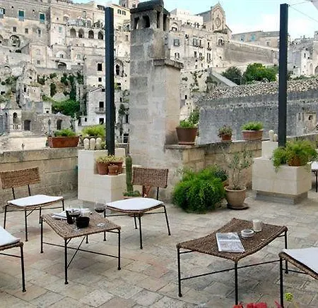 Fra I Sassi 3* Matera