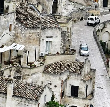 Bed & Breakfast Fra I Sassi 3*